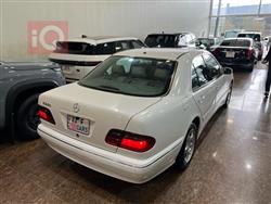 مرسيدس بنز E-Class